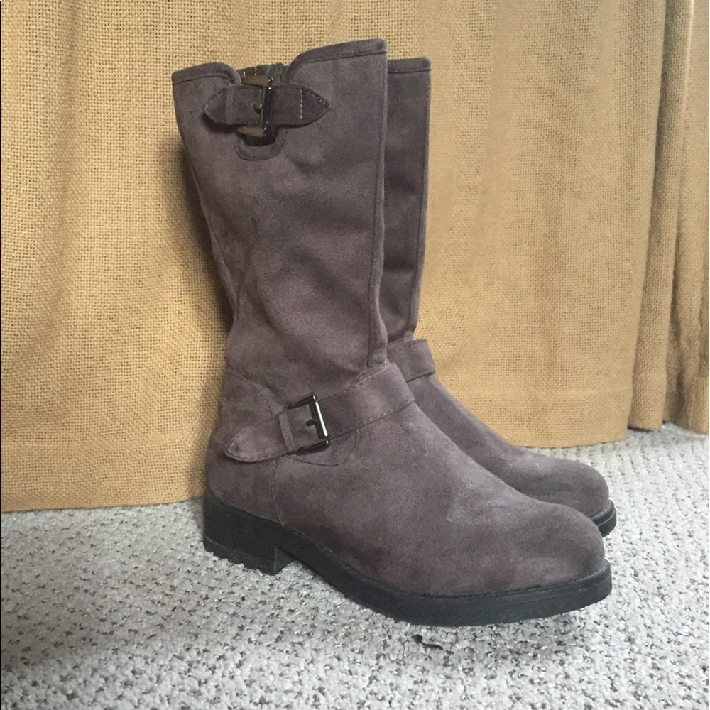 Chocolate mid calf boots